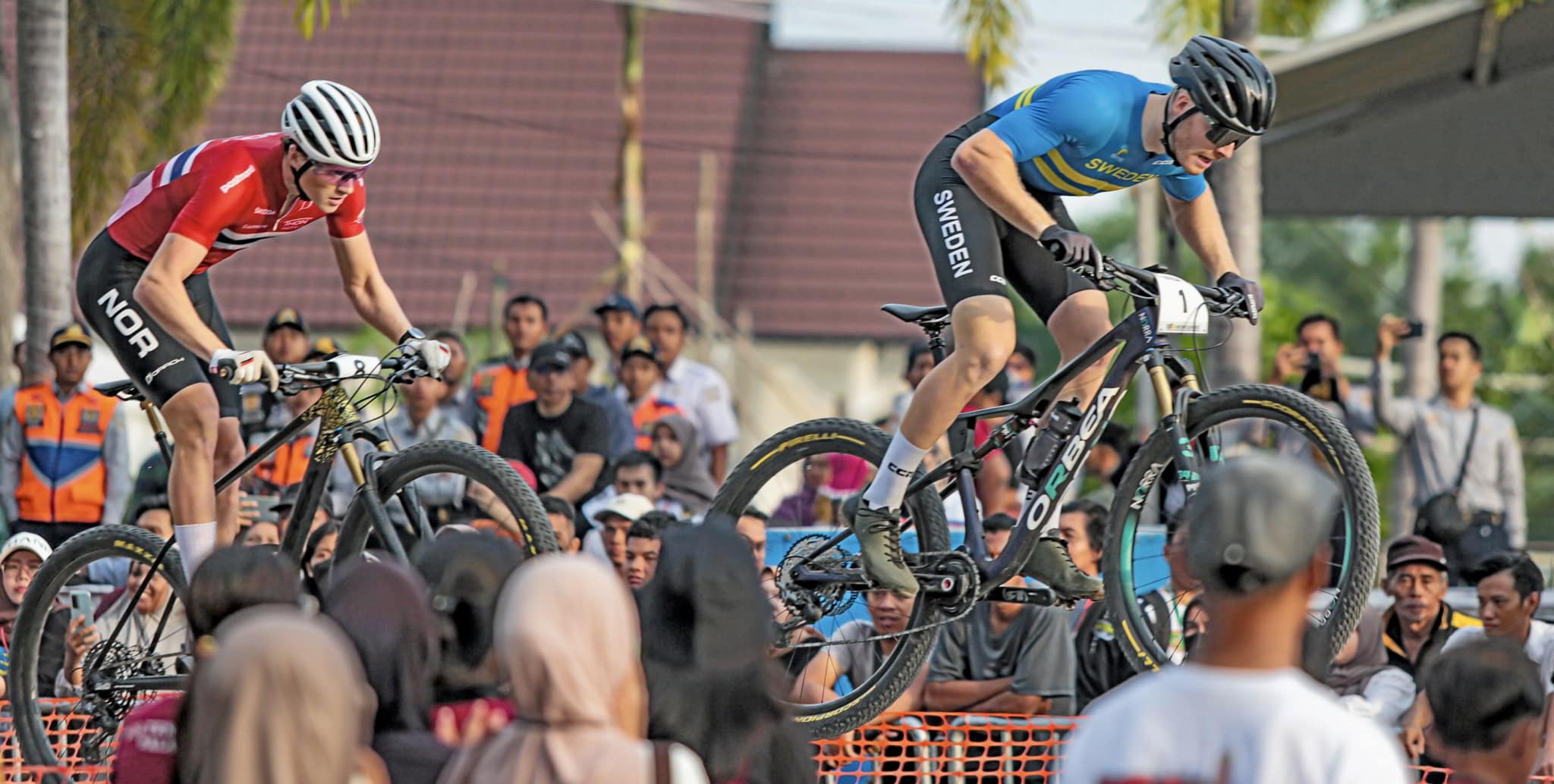 Edvin Lindh Shines in Swedish XCE World Championships: A Glimpse into Mountain Biking Excellence 