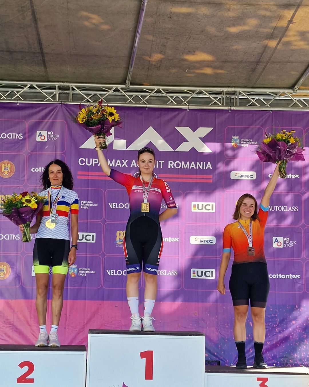 Ana Elena Gheorghe Triumphs at Cupa Max Ausnit and Wins Romanian National Road Series