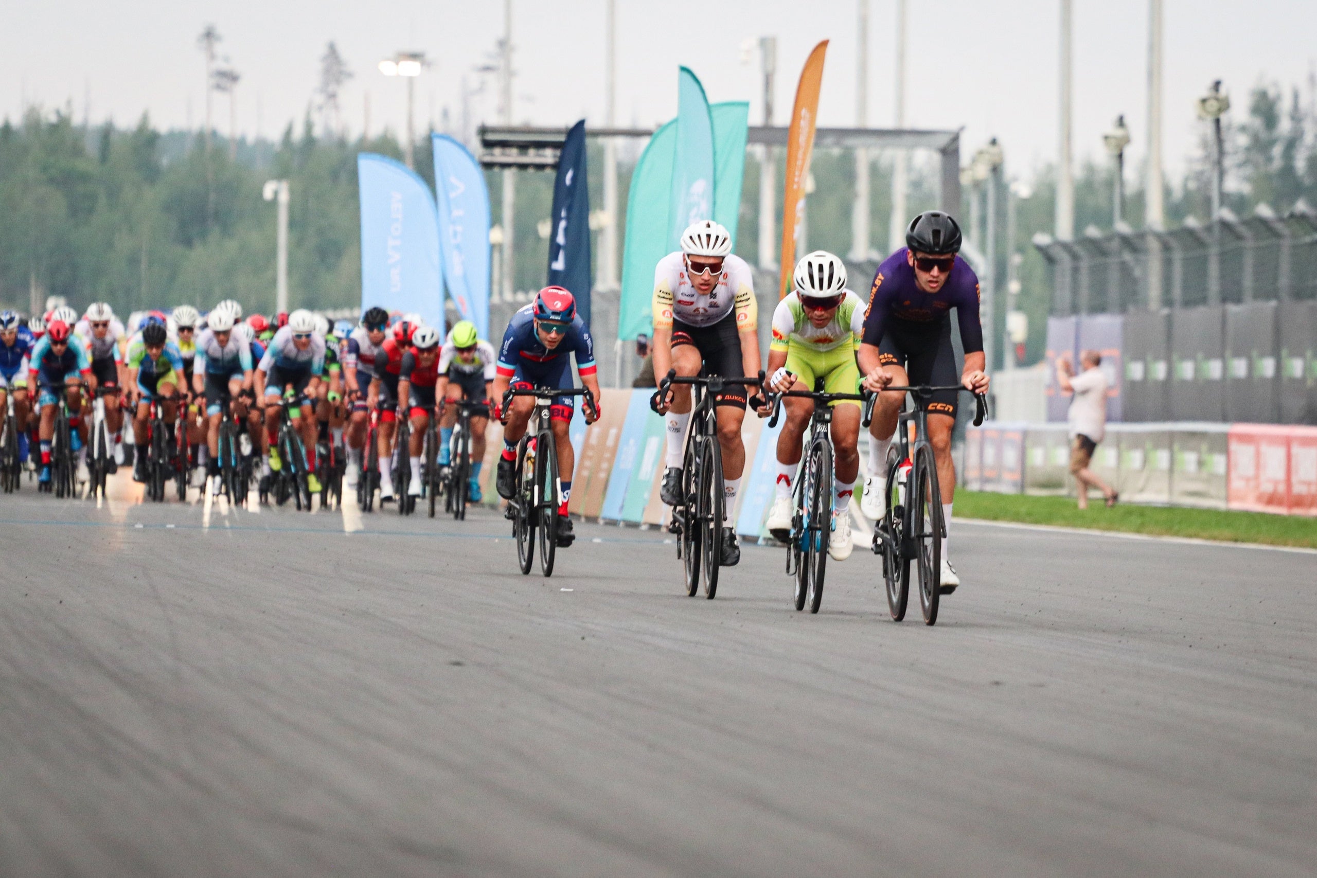 Team Viva Rovar Art Shines at Ladoga’s Gold Stage Race
