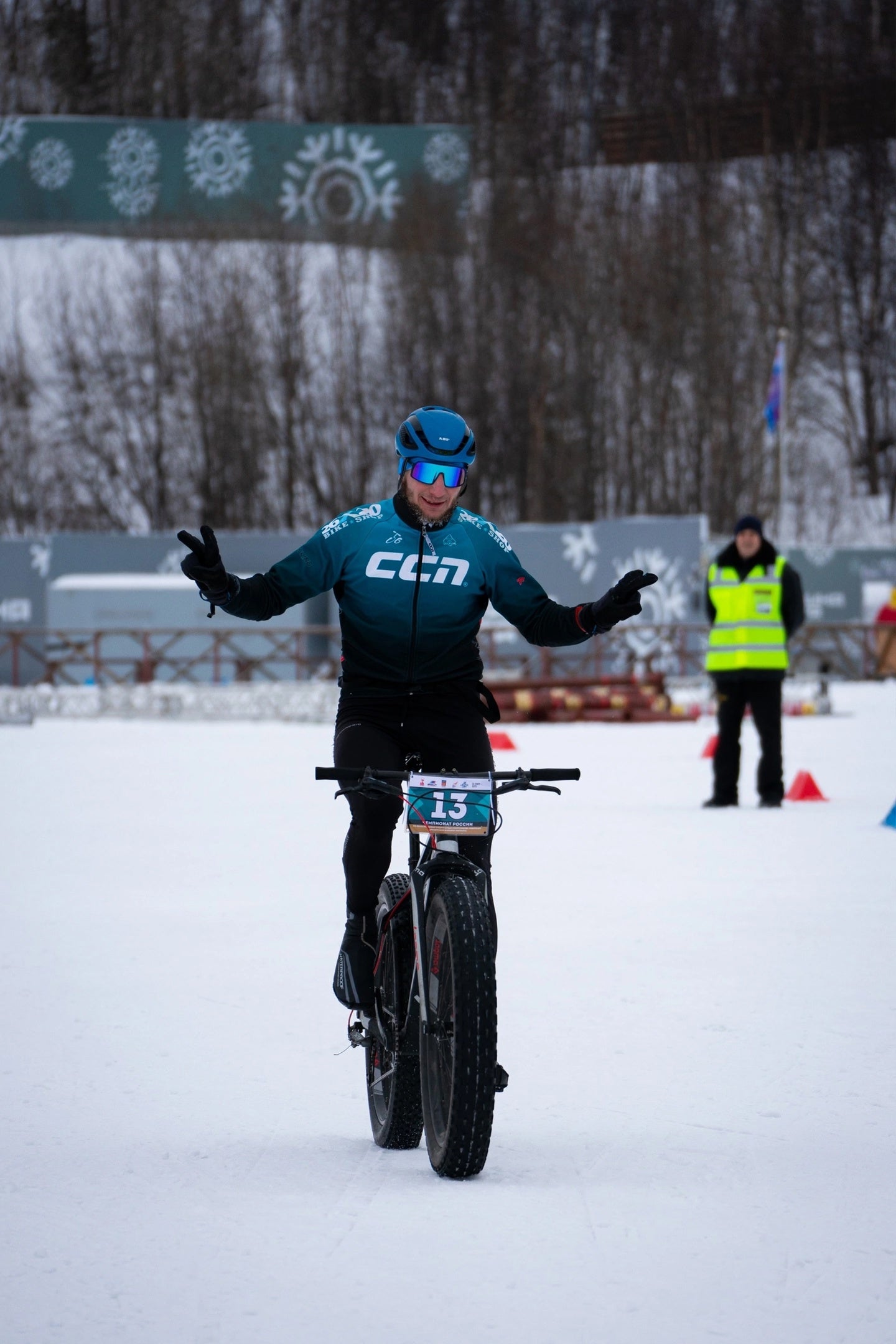 Vladislav Kasyanov Conquers the Polar Olympics Fatbike Championship in Murmansk