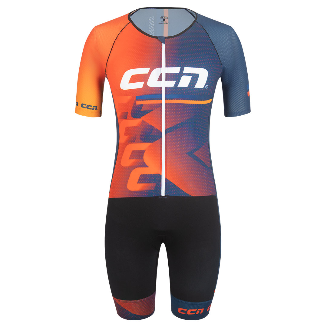 CUSTOM TRIATHLON